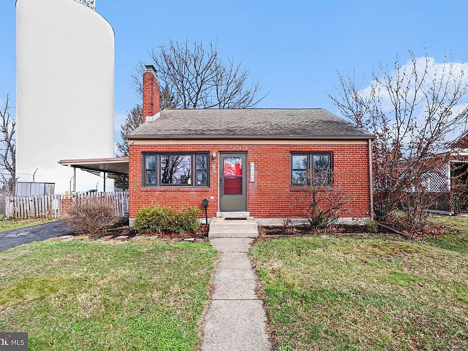 1st image of 4926 Colorado Ave