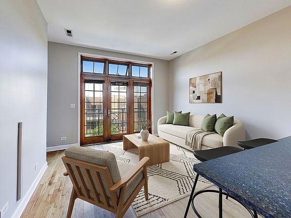 3rd image of 1875 N Winnebago Ave #7