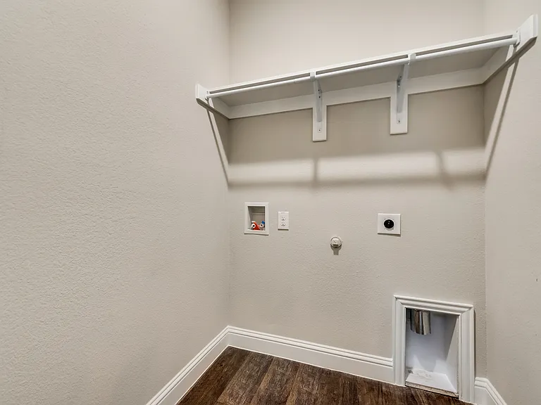 1523 Charismatic Ct — Photo 14