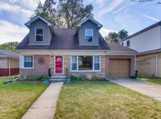 1111 W Talcott Rd, Park Ridge, IL 60068