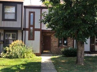 56 Helmsman Ct, Essex, MD 21221