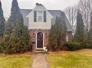 406 School St, Kohler, WI 53044