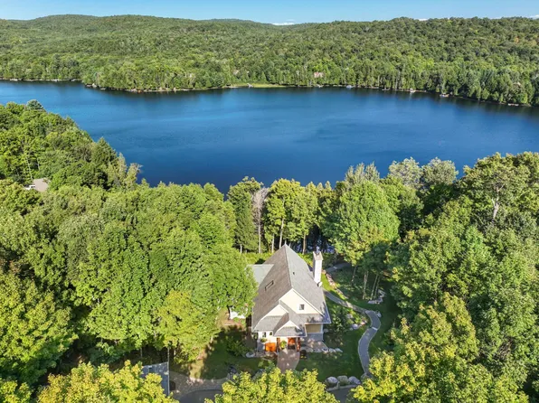 104 Chemin Drs #Harons, Harrington, QC J8G 0G1