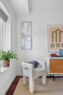 Sold by Compass | media 3