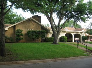 2204 Brookside Dr, Arlington, TX 76012