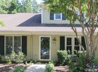 604 Gatehouse Ln, Durham, NC 27707