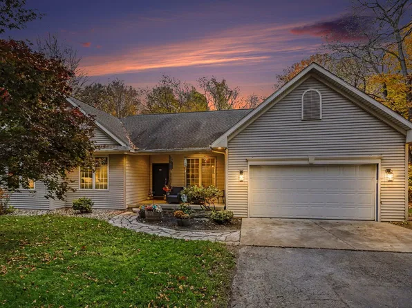 4189 Lavender Cir, Galesburg, MI 49053