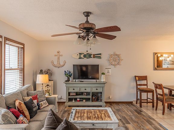 5th image of 9 Torre Del Mar Way