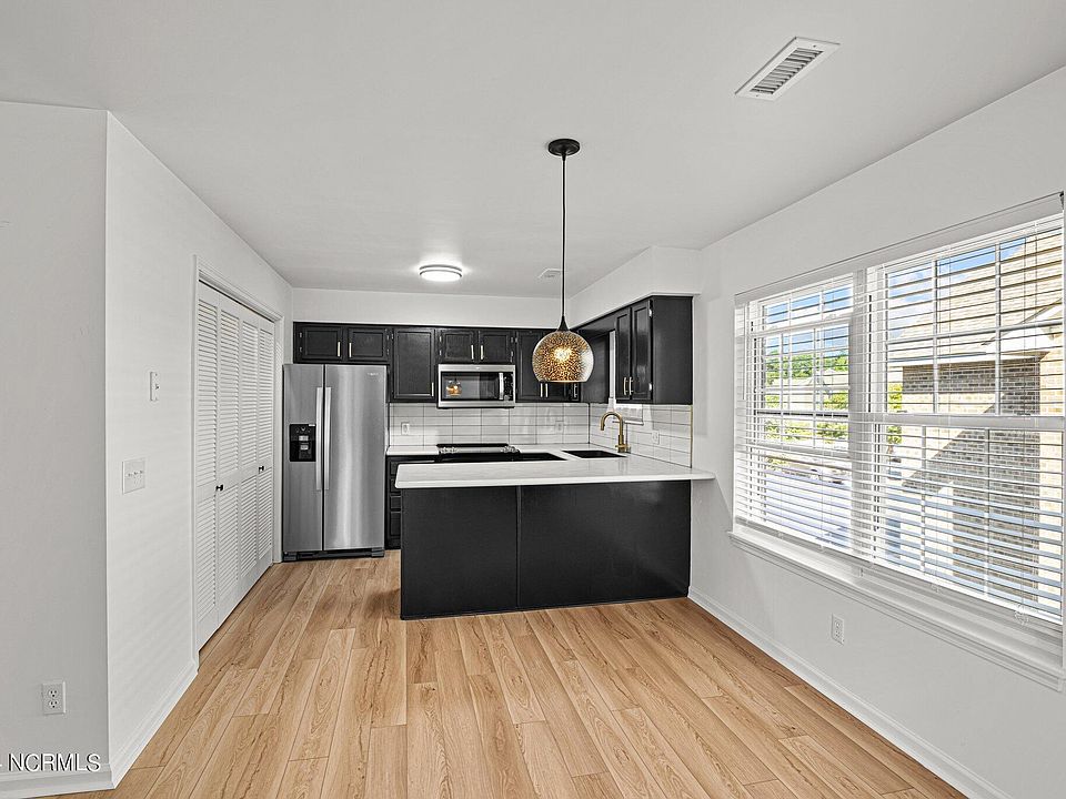 1st image of 3008 Mulberry Lane #D