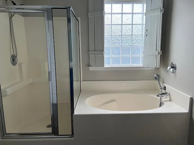 5007 Whitfield Ct — Photo 9