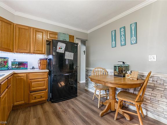 3rd image of 4462 20th St NW