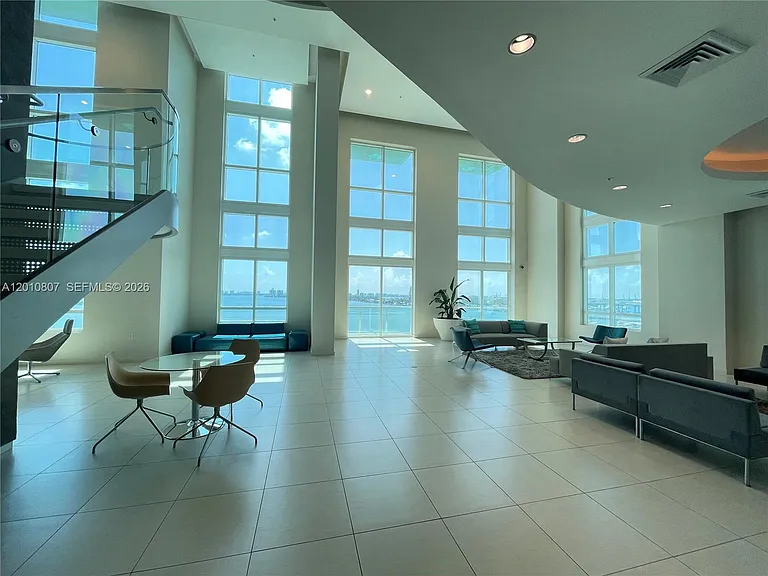 1900 N Bayshore Dr #3311 — Photo 18