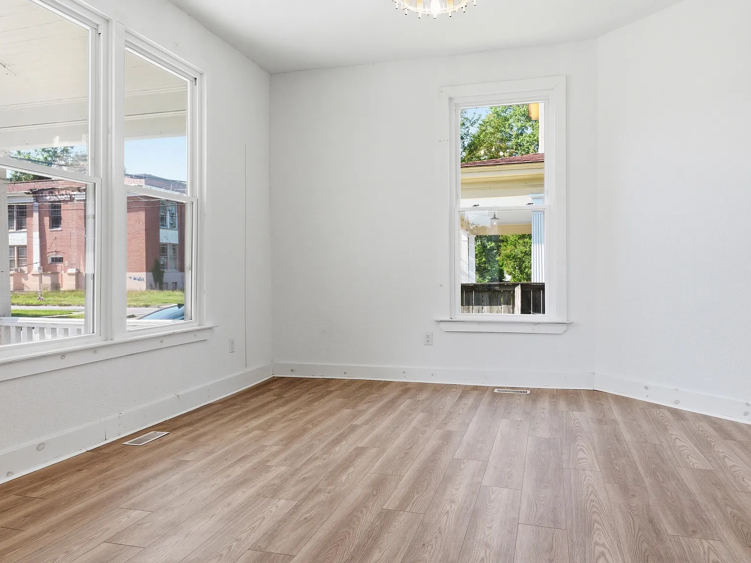 4 bed, 3148 sqft, $2,995 — Photo 3