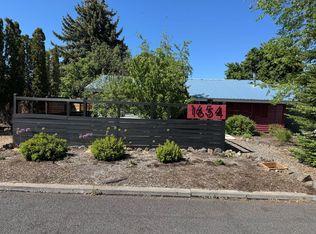 1654 NE Meadow Ln, Bend, OR 97701