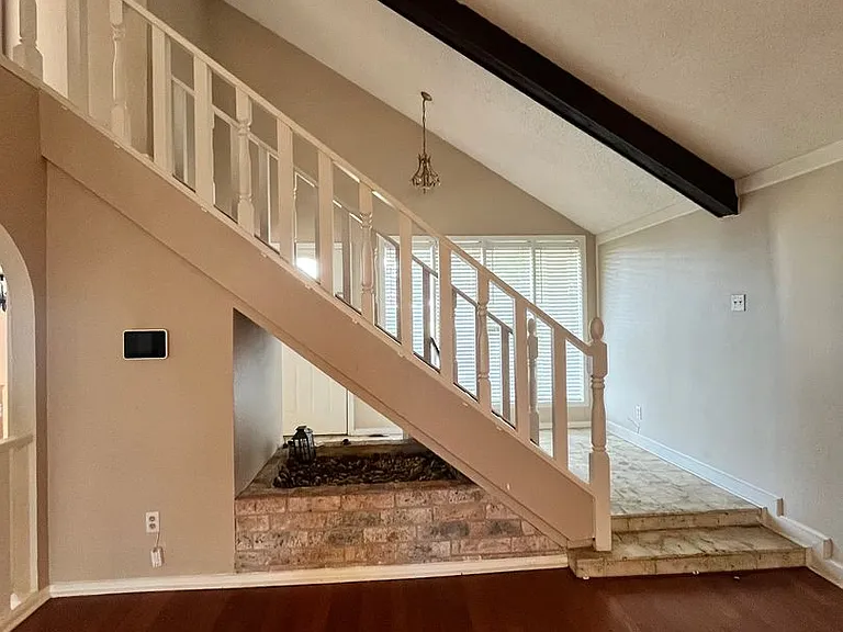 5117 Royalton Dr — Photo 13