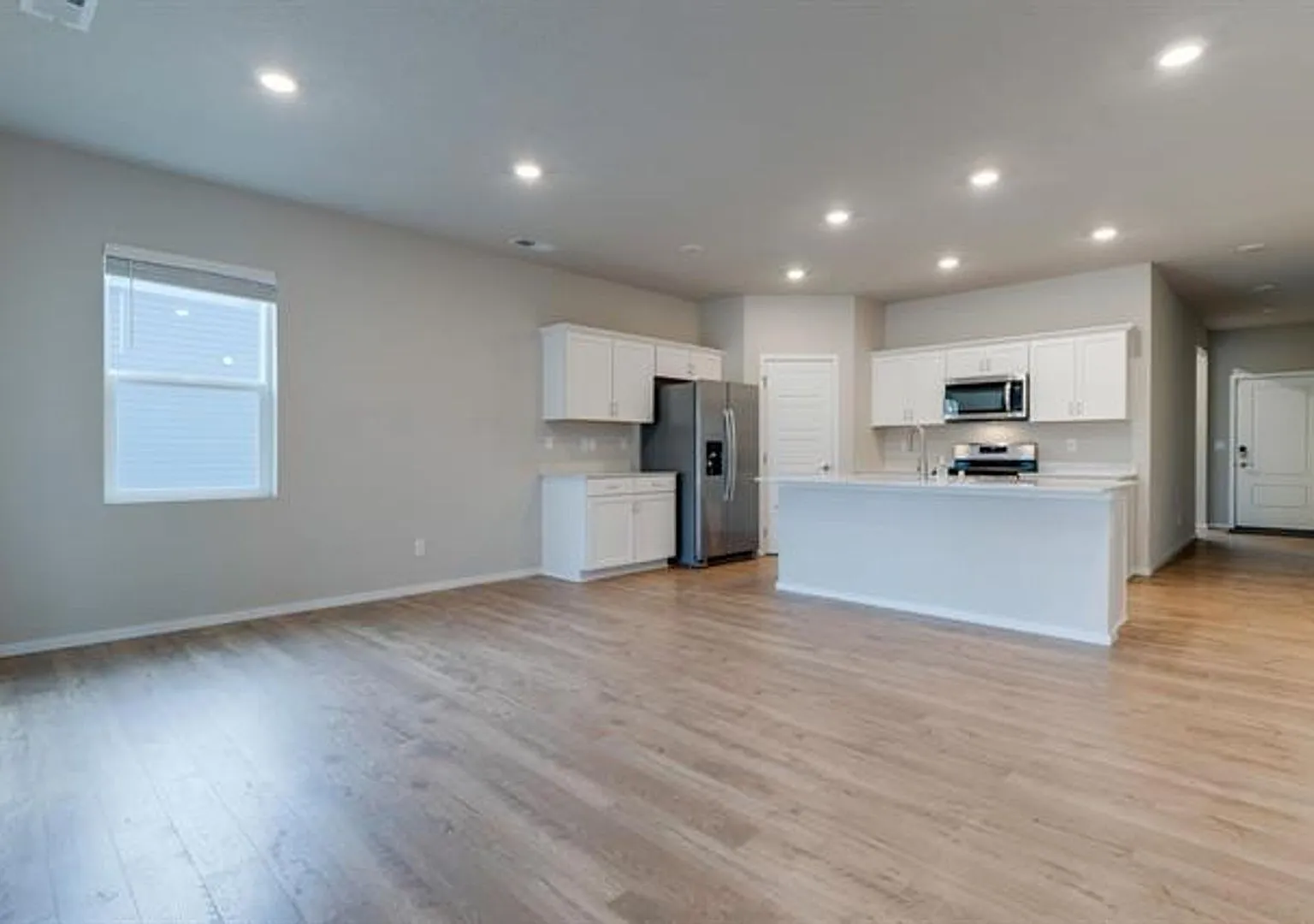 Newer 4 Bed 2 Bath Home in the Cheney SD — Photo 3
