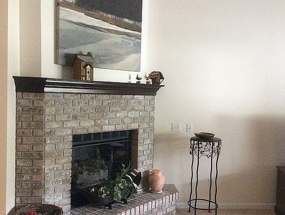 3rd image of 5480 Millbrook Dr