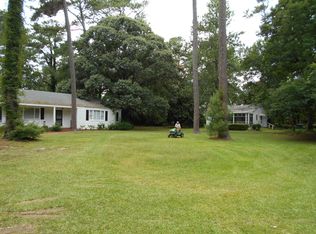 600 Linkhorn Dr, Virginia Beach, VA 23451