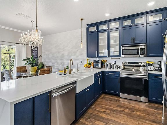2nd image of 3623 Rodrick Cir