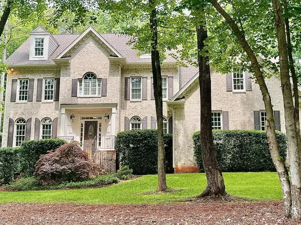 7205 Donneeford Rd, Wake Forest, NC 27587