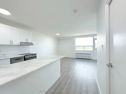 79 Jameson Ave #303 Photo 1
