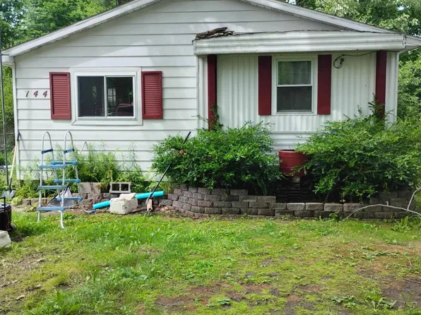 144 Mary Rd, Houghton Lake, MI 48629