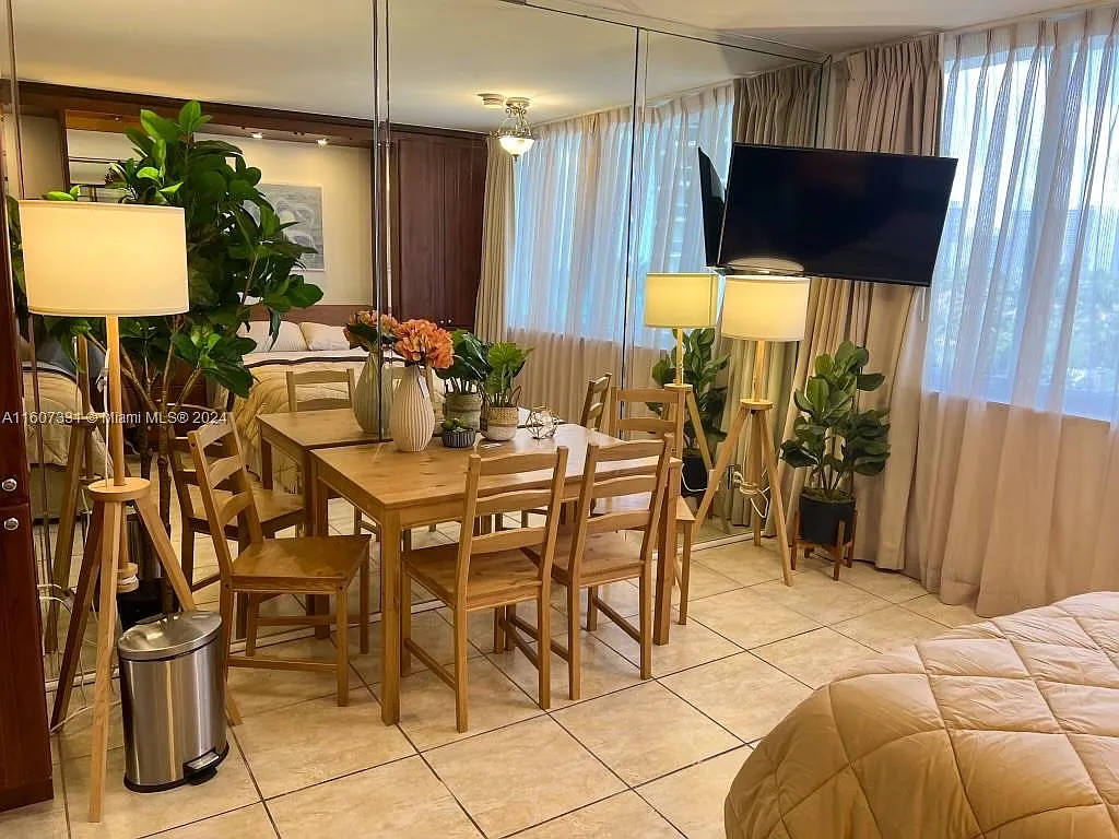 The Aventura Beach Club C — Photo 4