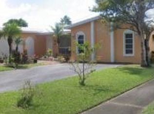 2220 N 43rd Ave, Hollywood, FL 33021