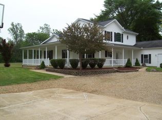 25750 P Dr S, Homer, MI 49245