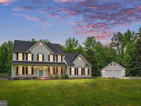 2nd image of 149 Summer Breeze Ln