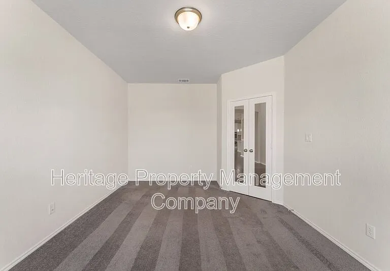 942 Blue Violet — Photo 6