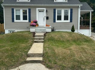 121 Elizabeth St, Frankfort, KY 40601