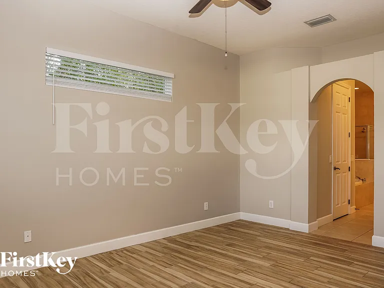 2655 Palomar Ave SE — Photo 10