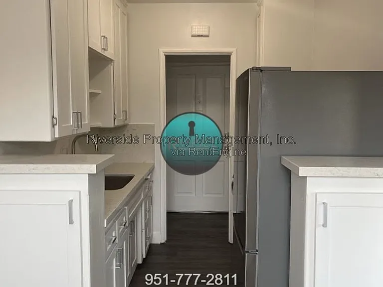 3900 5th St #10 — Photo 5