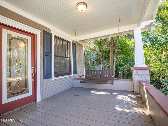 4th image of 3684 HERSCHEL Street