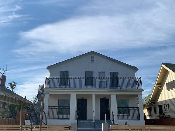 2nd image of 2717 S Harvard Blvd #2717