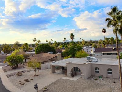 832 E Country Gables Dr, Phoenix, AZ, 85022