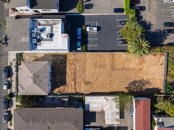 215 E Victoria St, Santa Barbara, CA 93101