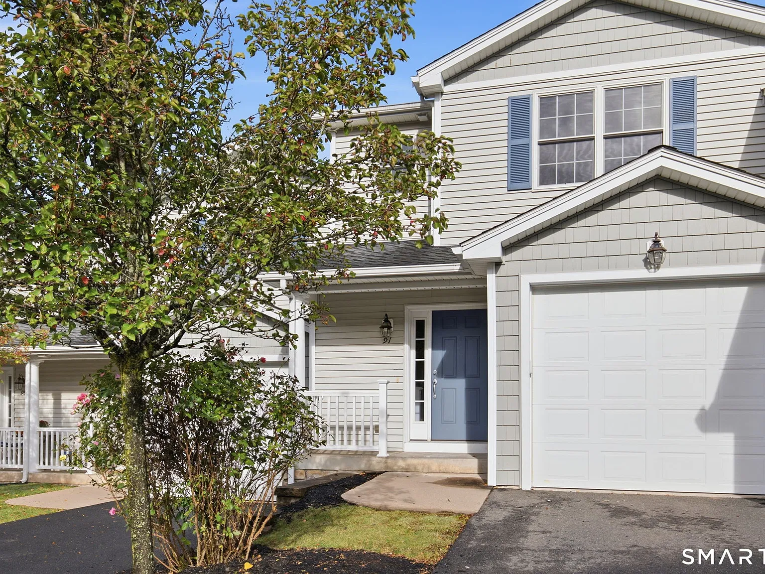 2 bed, 2.5 bath, 1698 sqft, $2,700 — Photo 1