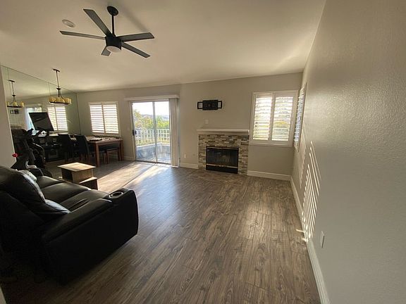 3rd image of 13308 Carriage Heights Cir