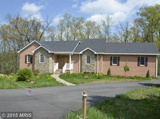 314 Fiesta Dr, Bunker Hill, WV 25413