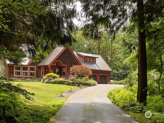 2nd image of 6642 NE Wood Bay Lane