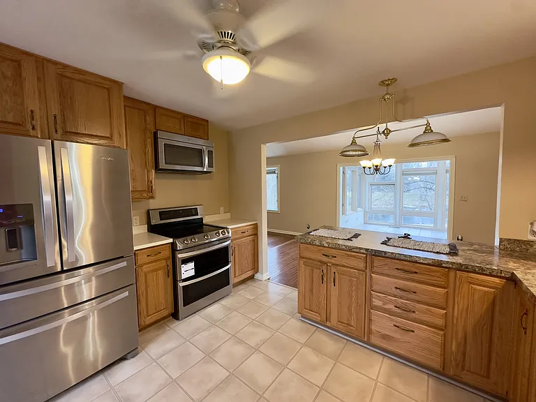 690 Terrace Lake Rd — Photo 17