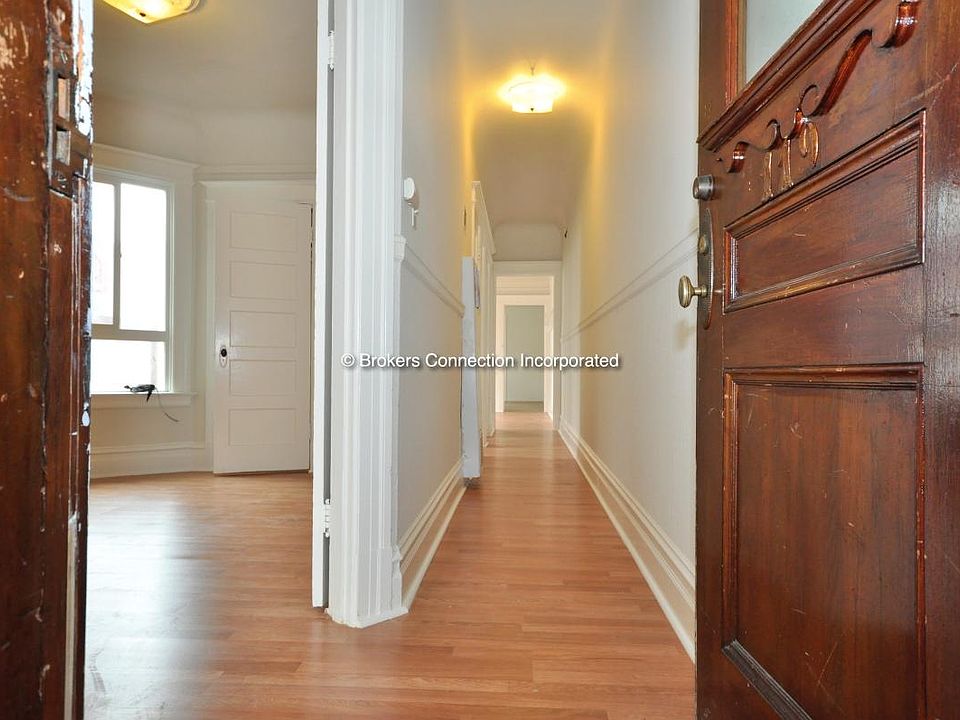 1st image of 119 Duboce Ave