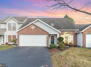 29 Ridgeway Dr, Carlisle, PA 17015