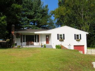 190 Hendrick St, Easthampton, MA 01027