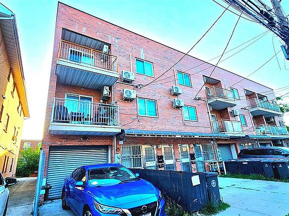 5th image of 42-08 164th St