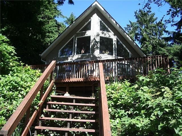 1st image of 315 Bass Ave NE