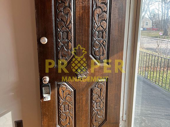 4th image of 4437 Queens Ave