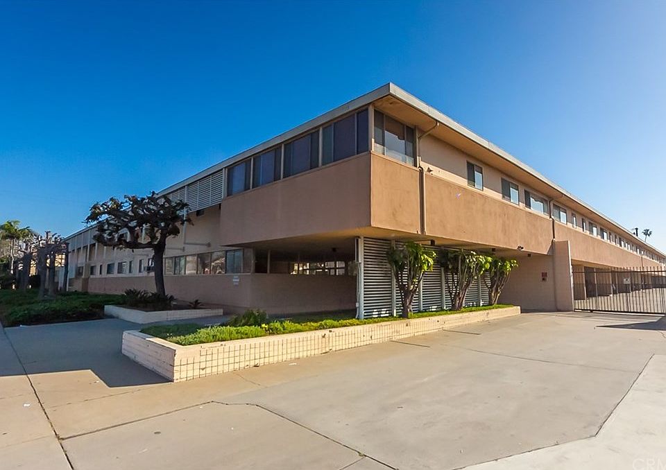 1st image of 15312 S Normandie Ave APT 112
